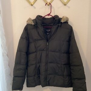 Dark Green Puffer Jacket with Faux Fur Hood, Great Cond, Warm and Comfy